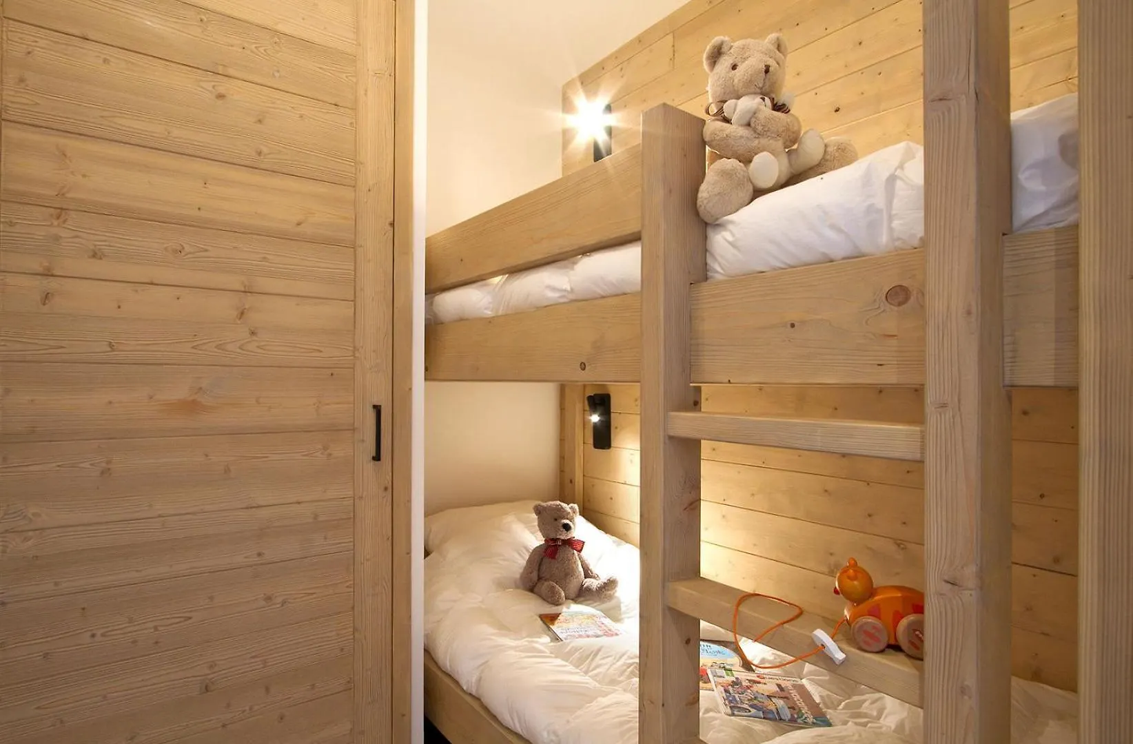 Residence Phoenix C By Leavetown Vacations Alpe d'Huez Apartman